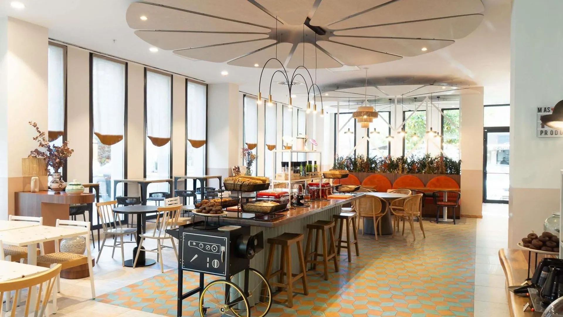 Ibis Styles Sevilla City Santa Justa Hotell
